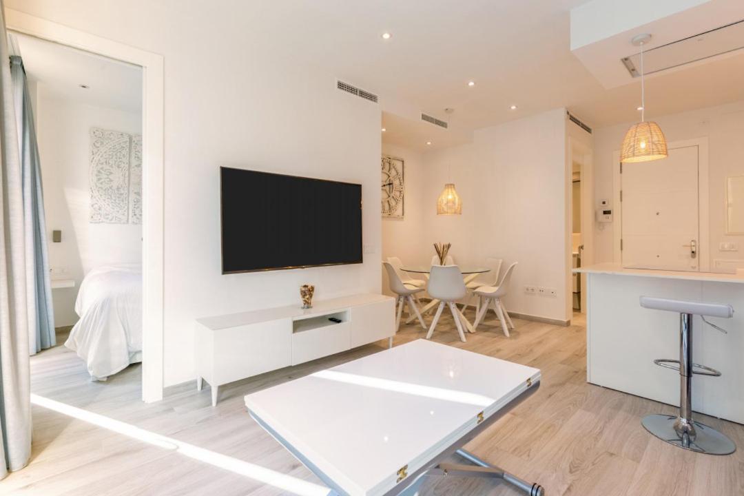 Minty Stay - Modern La Merced Málaga Extérieur photo