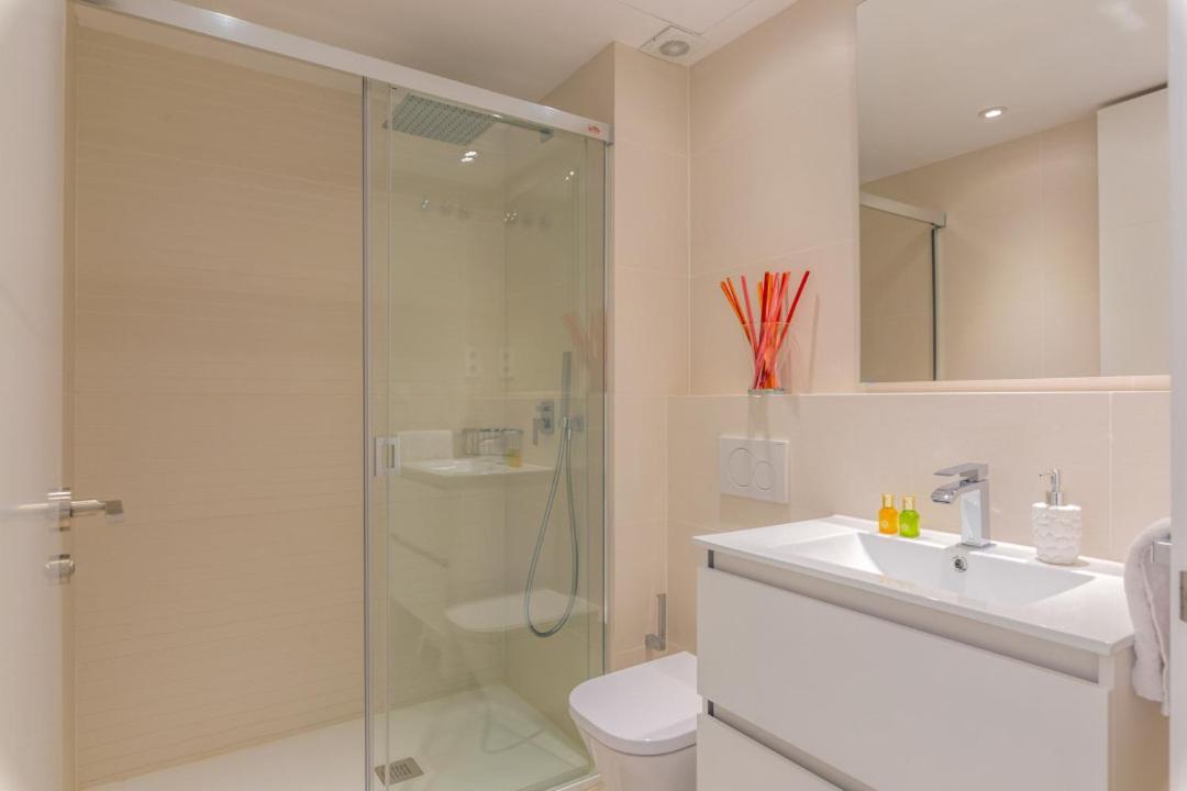 Minty Stay - Modern La Merced Málaga Extérieur photo